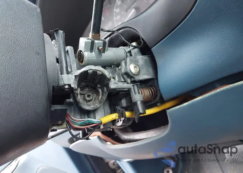 1995 Ford Explorer from USA, damaged, VIN 1FMDU34X1SUA98042